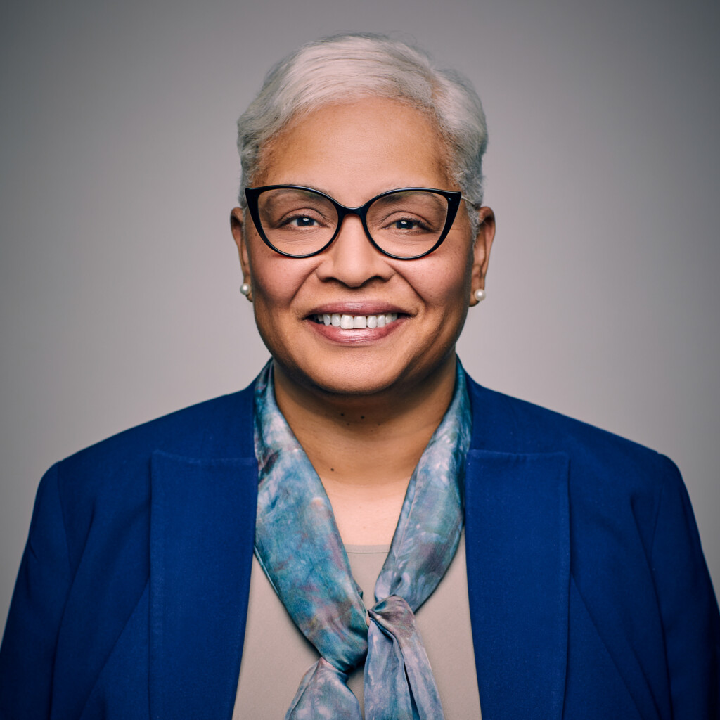 Michelle Collins, the honoree of this year's 33rd annual Daniel H. Burnham Award Dinner